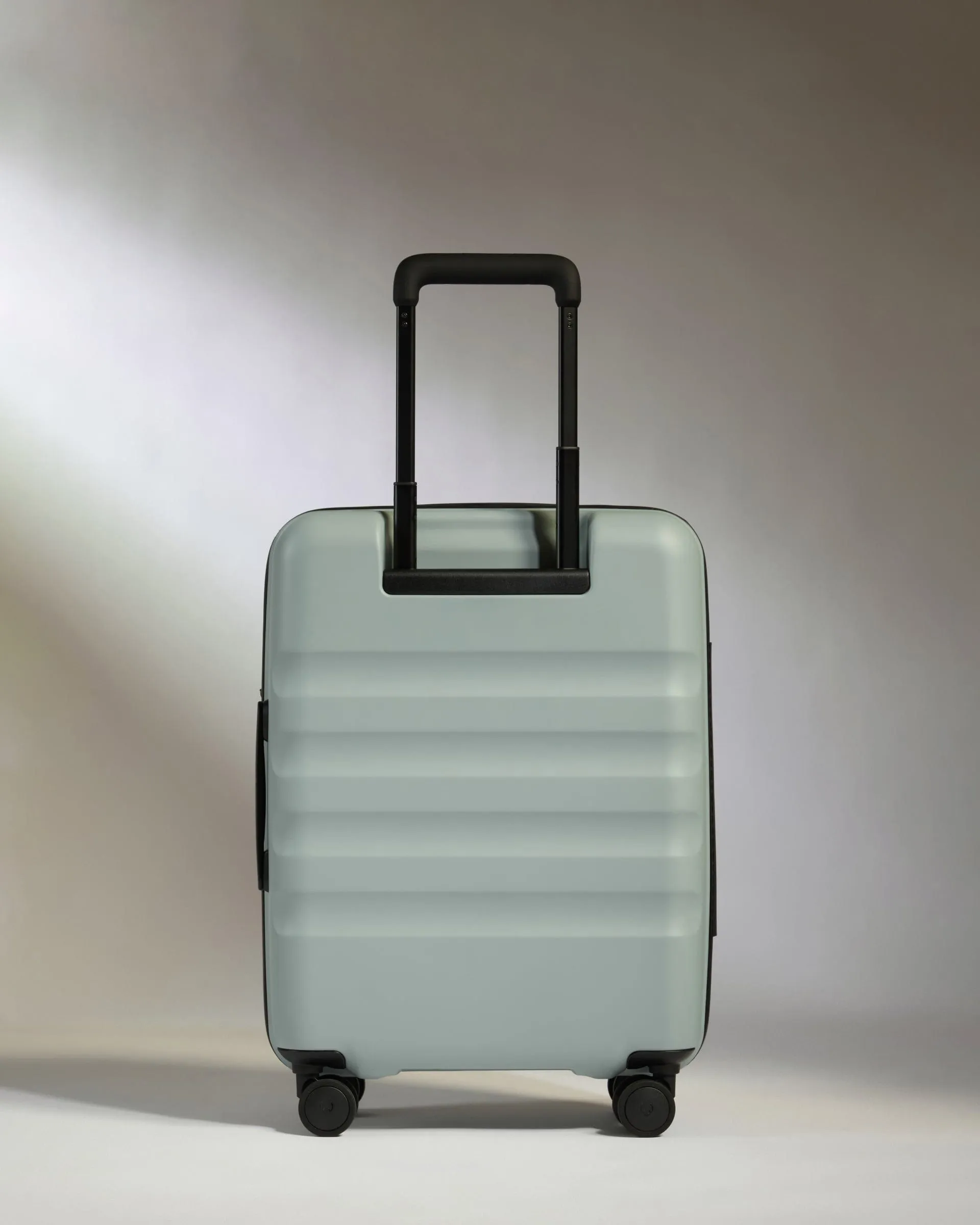 Cabin Suitcase in Mist Blue - Icon Stripe