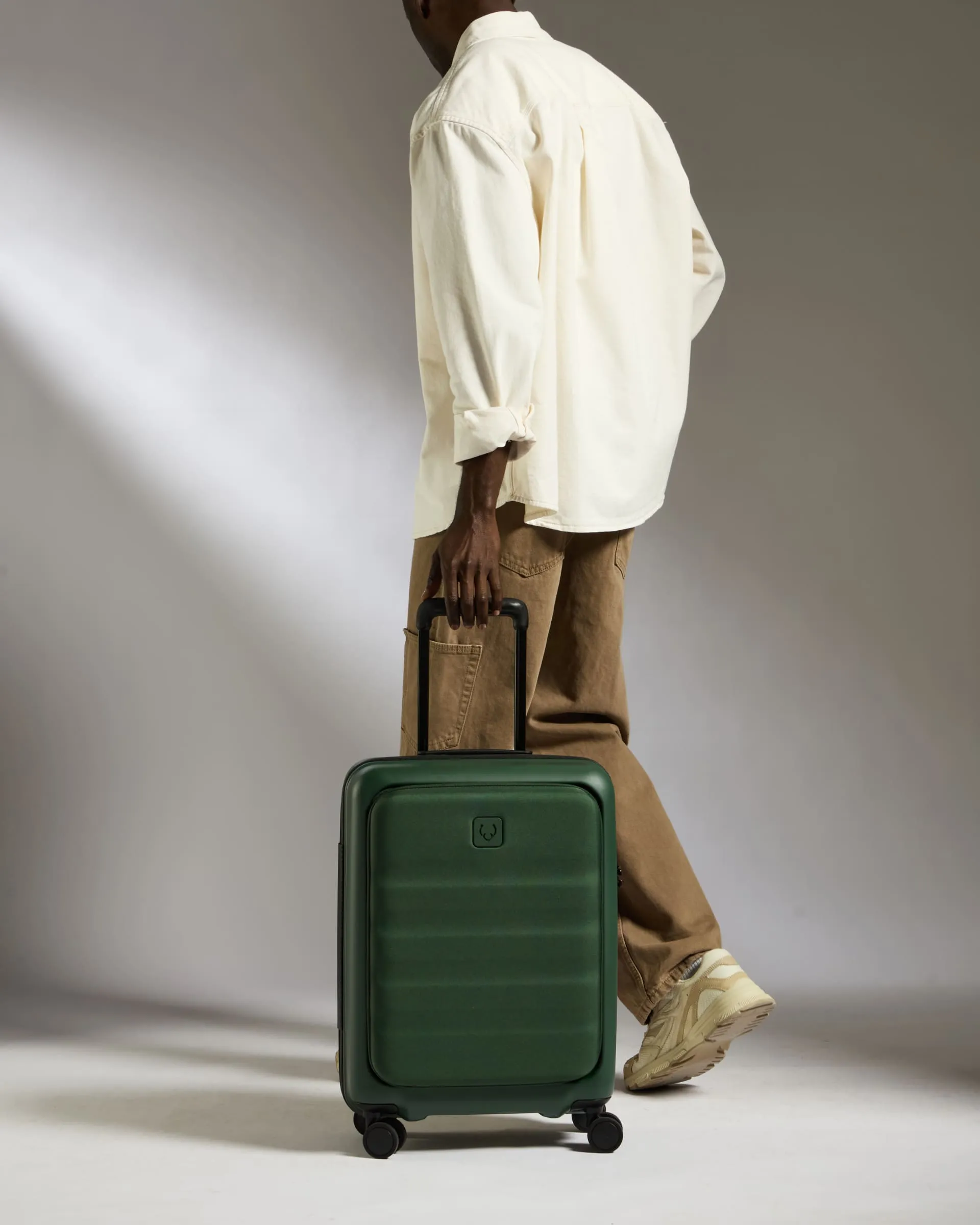 Cabin with Pocket Suitcase in Antler Green - Icon Stripe