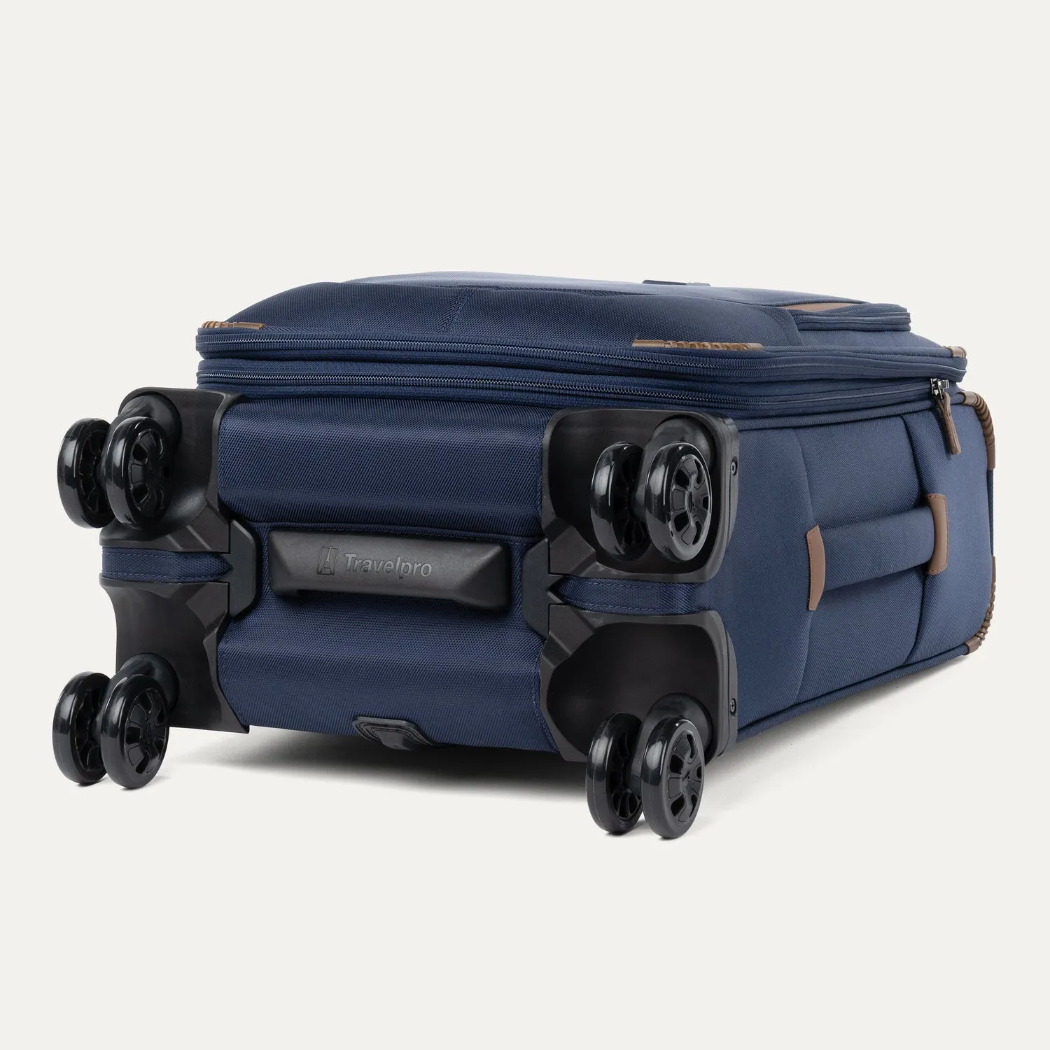 Crew™ Classic Compact Carry-On / Medium Check-In Luggage Set