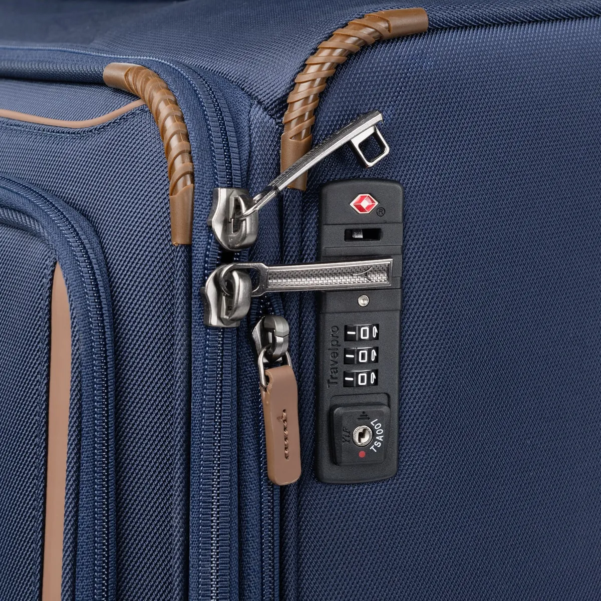 Crew™ Classic Medium Check-in Expandable Spinner